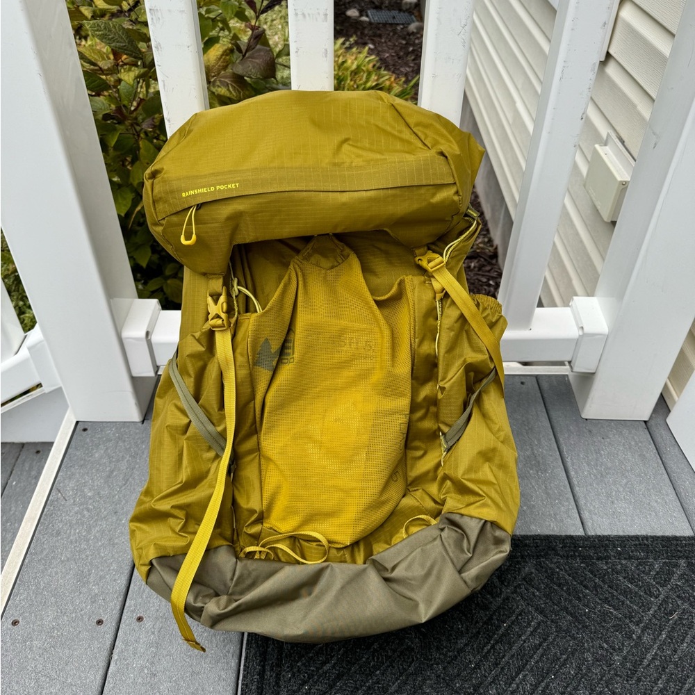 NWOT REI Flash 55 Pack - XS Womens
